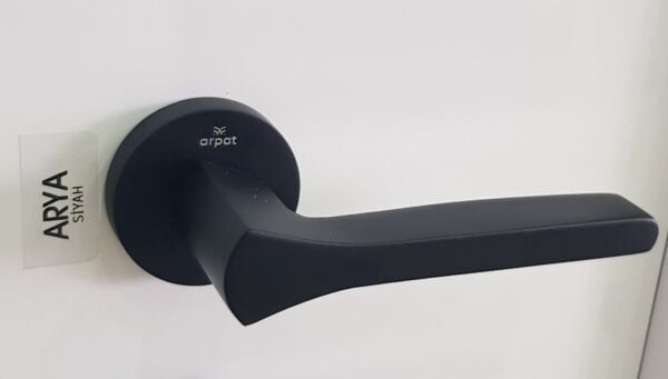 ARPAT ARYA SİYAH İTALYAN YUVARLAK ROZETLİ ALÜMİNYUM