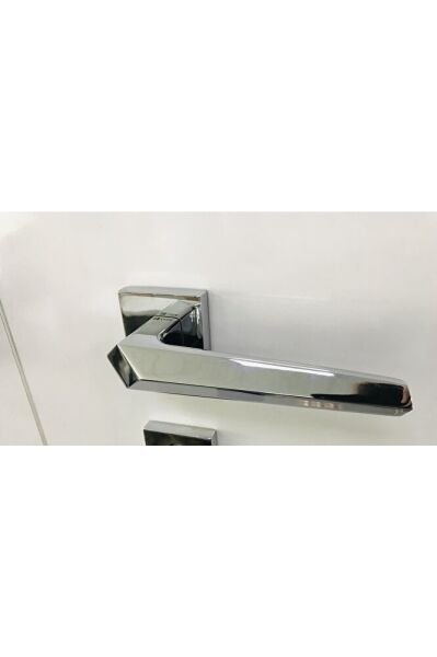 ÇEBİ 528 SATA KAPI KOLU KARE ROZETLİ ROZETLİ ODA (TK) - krom